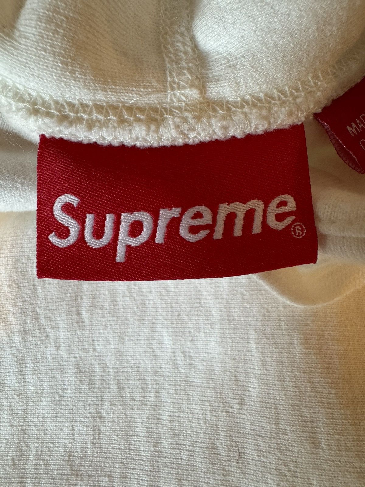 Supreme SUPREME CHENILLE ARC LOGO HOODIE WHITE SIZE XL Size US XL / EU 56 / 4 - 4 Thumbnail
