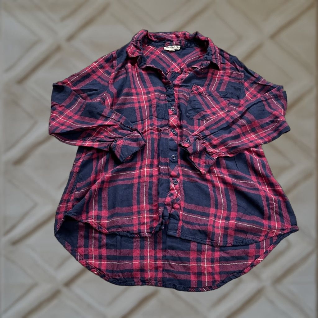 Vintage VINTAGE? No. Westport Shirt Women L Red Plaid Flannel Button-Up Casual Long Sleeve Size L / US 10 / IT 46 - 1 Thumbnail