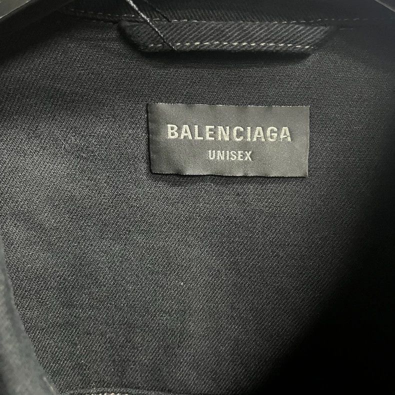 Balenciaga Balenciaga latest black solid color printed lapel single br Size US XXL / EU 58 / 5 - 3 Thumbnail