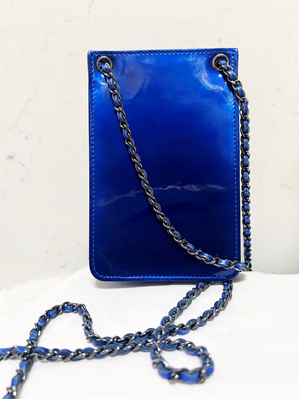 Chanel Authentic Chanel RARE Electric Blue Patent WOC Crossbody Bag Size ONE SIZE - 10 Thumbnail