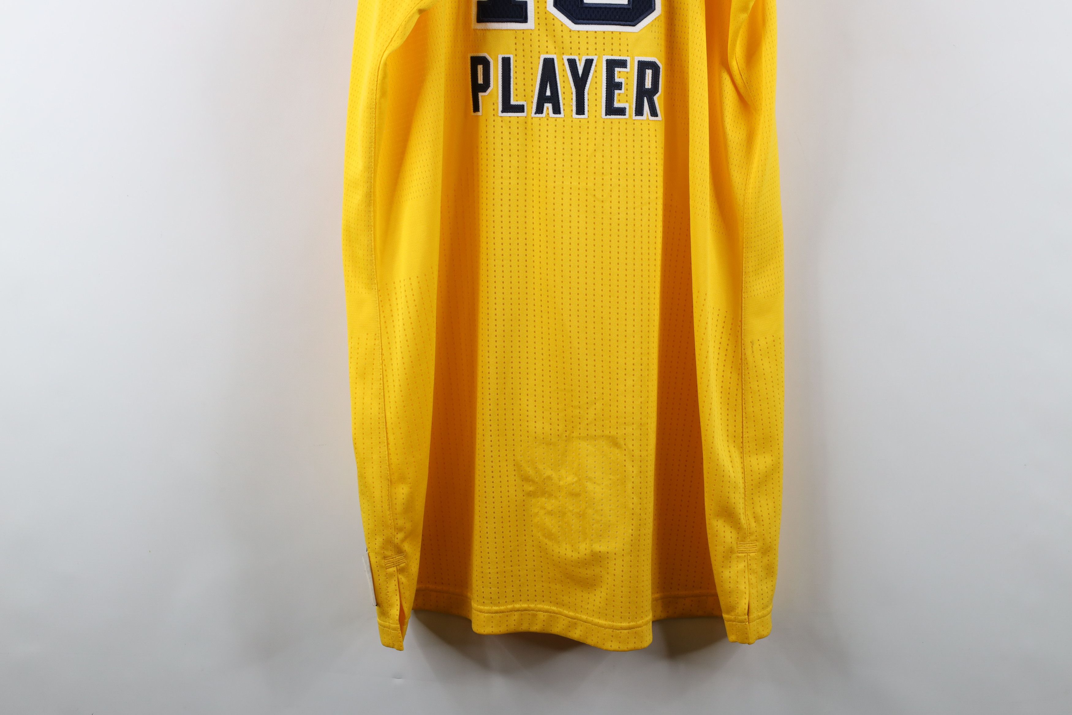 Adidas × Vintage New Sample Adidas University of Michigan Basketball Jersey Size US L / EU 52-54 / 3 - 16 Thumbnail