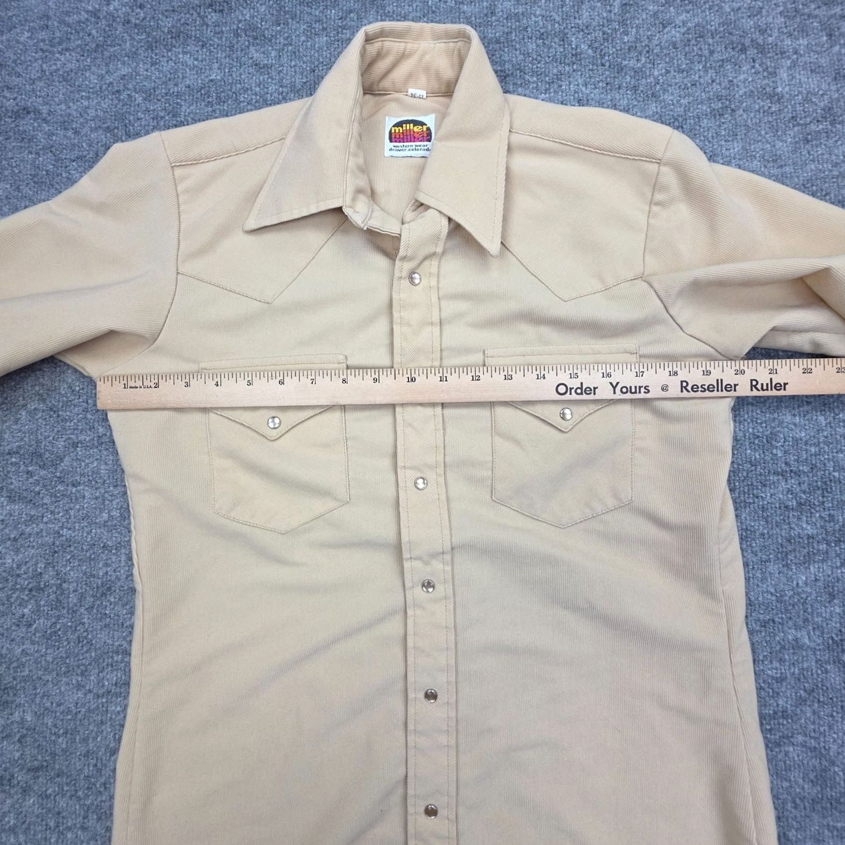 Vintage VINTAGE Miller Shirt Mens Small 15-34 Beige Micro-Corduroy Pearl Snap USA Shirt Mens Small Beige Micro-Corduroy Pearl Snap Western Pockets Mens Size US S / EU 44-46 / 1 - 7 Thumbnail
