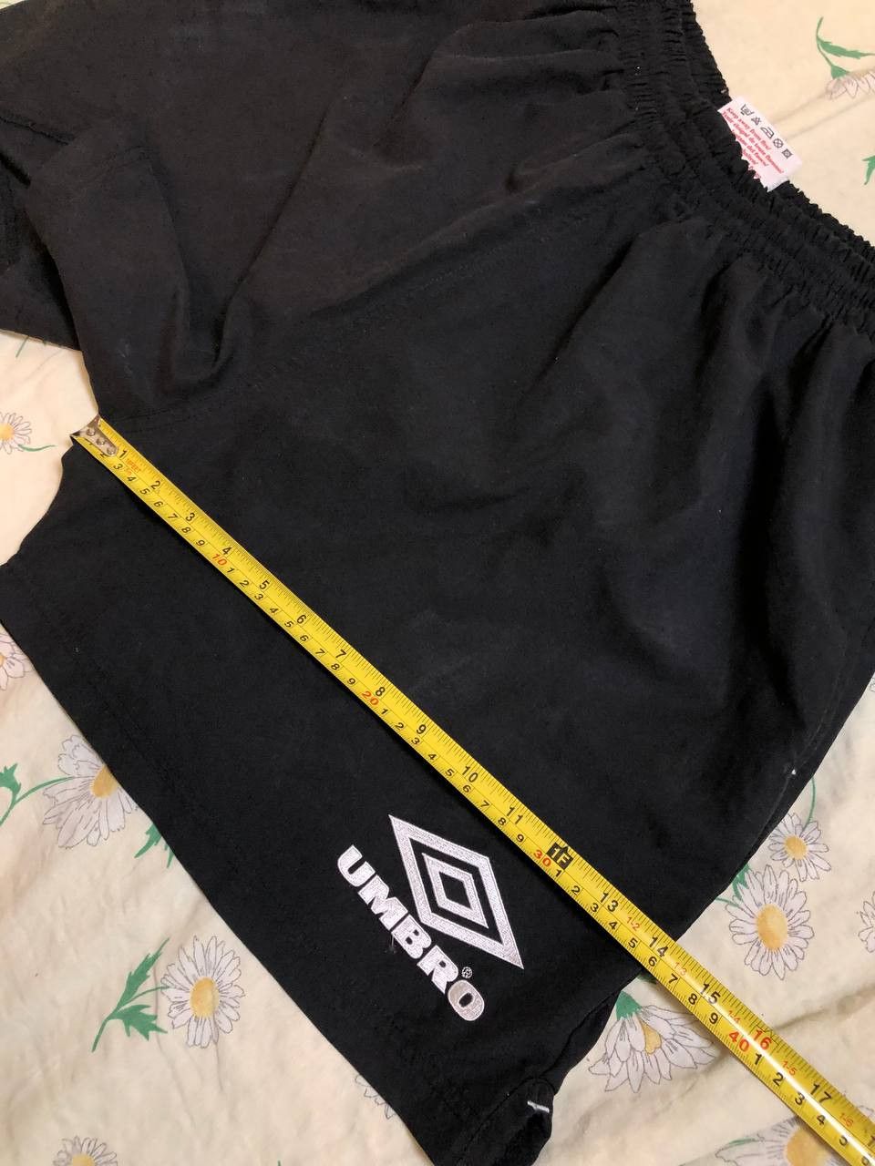 Umbro UMBRO 90s FOOTBALL SOCCER SHORTS BLACK Size US 34 / EU 50 - 7 Thumbnail