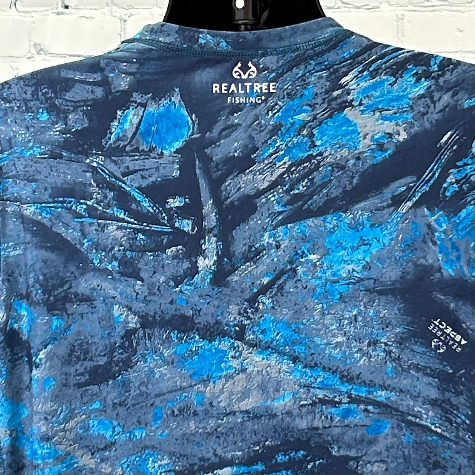 Realtree Realtree Aspect Fishing T Shirt Long Sleeve Fisherman Large Size US L / EU 52-54 / 3 - 4 Thumbnail