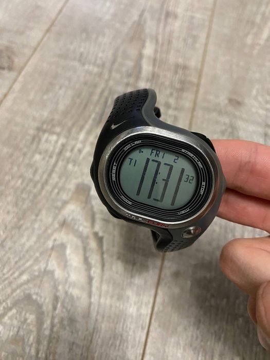 Nike on sale vintage watch