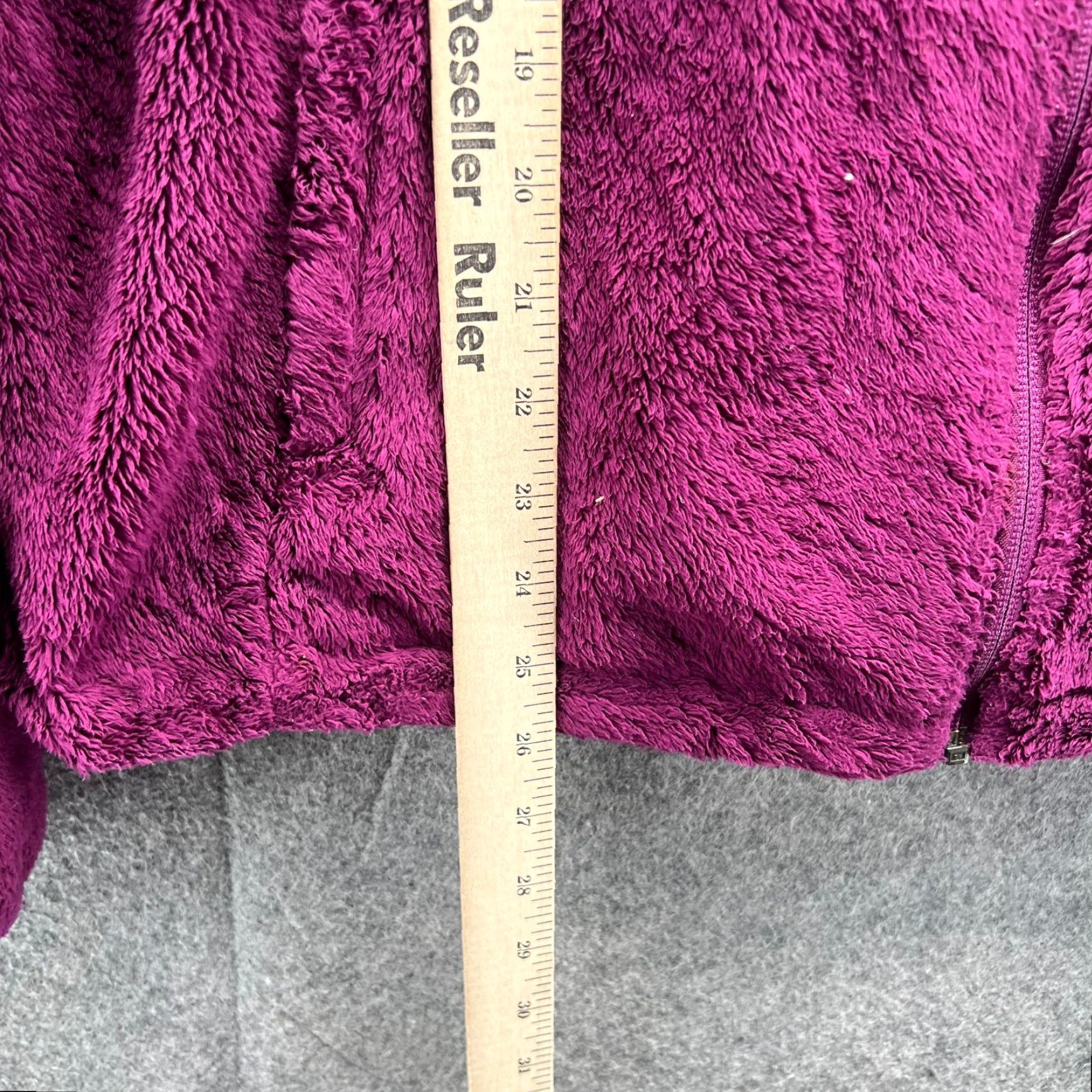 The North Face VINTAGE? No. The North Face Jacket Women Large Purple Full Zip Fleece Osito Cozy Sherpa Size L / US 10 / IT 46 - 5 Thumbnail