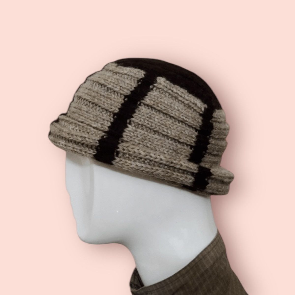 Japanese Brand VERSATILE ROLLED KNITTED WOOL BEANIE HAT Size ONE SIZE - 13 Thumbnail