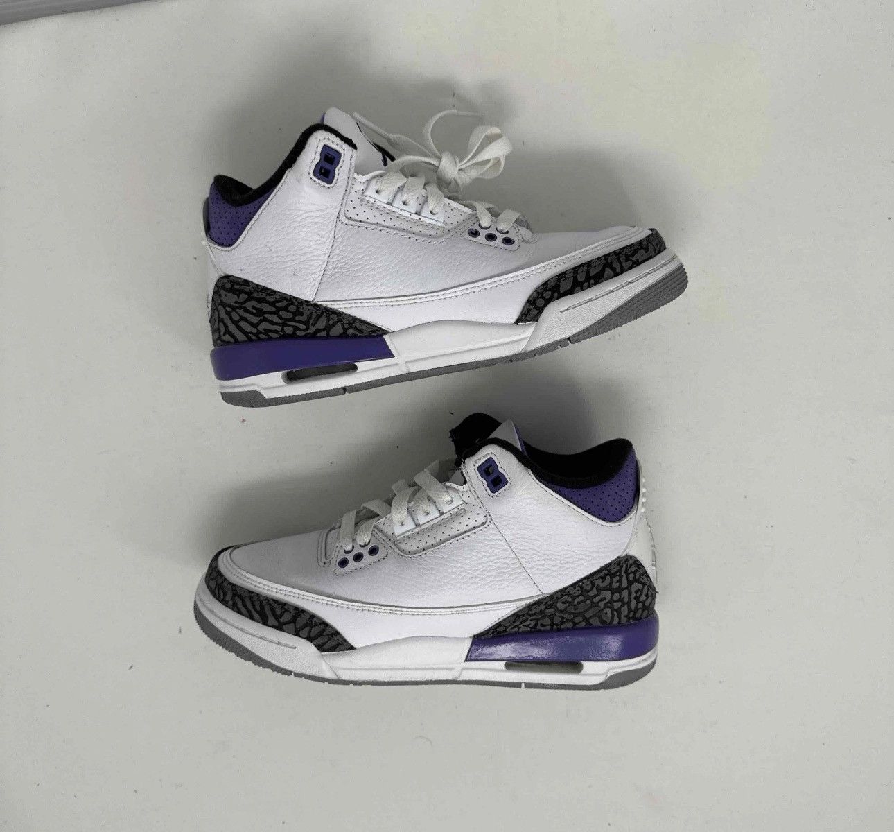 Jordan Brand Air Jordan 3 Retro GS ‘Dark Iris’ - Size 4Y/5.5W Size US 5.5 / IT 35.5 - 1 Thumbnail