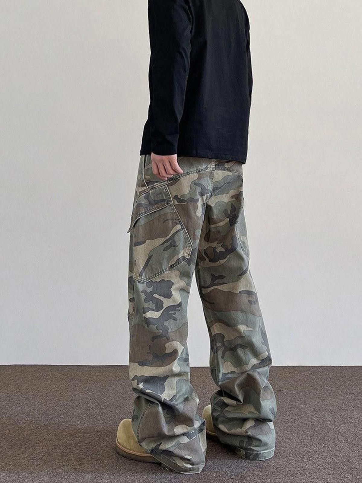 Vintage Baggy Cargo Camo Stacked Pants, Wide Leg Pants Size US 33 - 3 Thumbnail