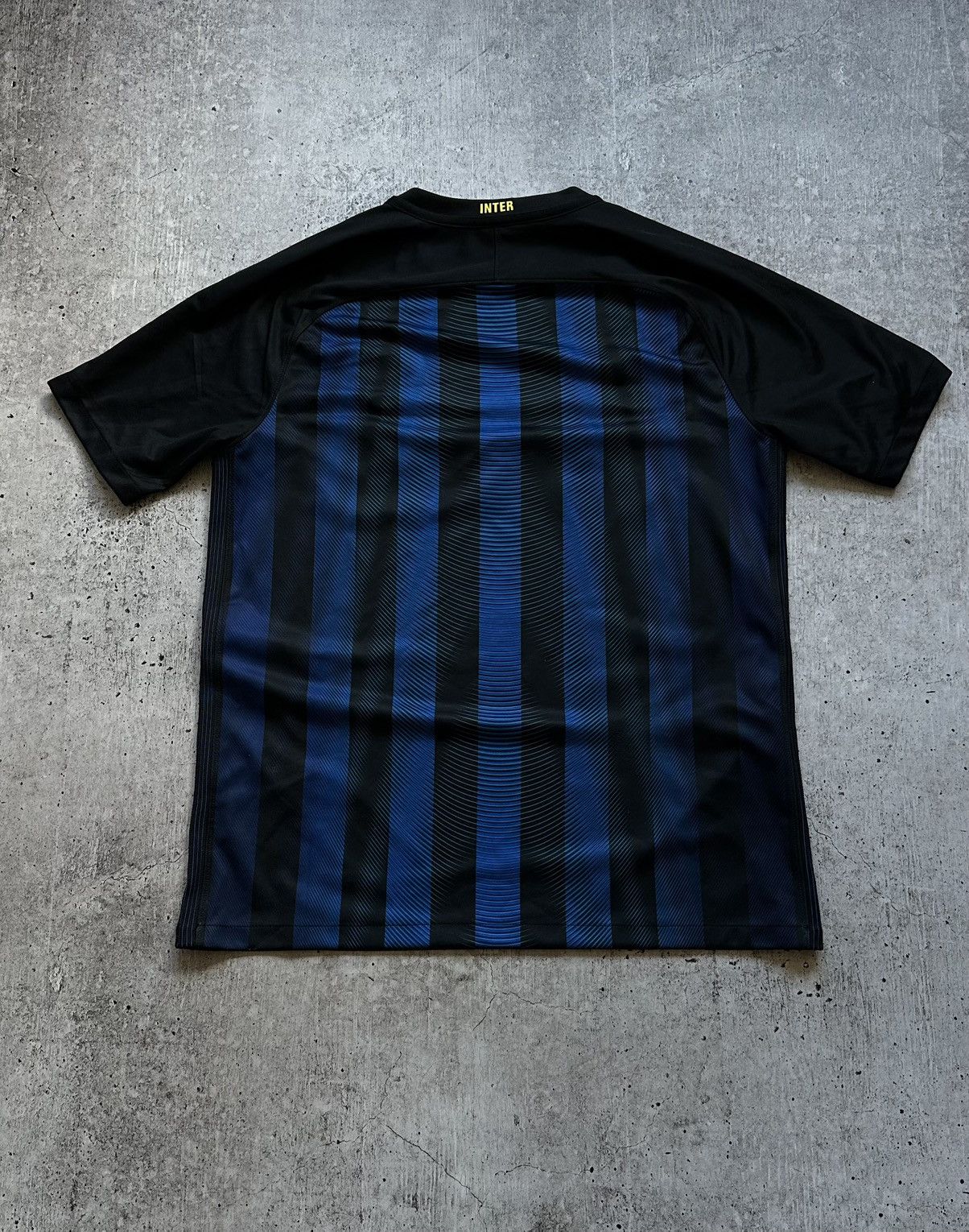 Nike 2016/17 Nike Inter Milano Authentic Home Soccer Jersey Size US L / EU 52-54 / 3 - 12 Thumbnail