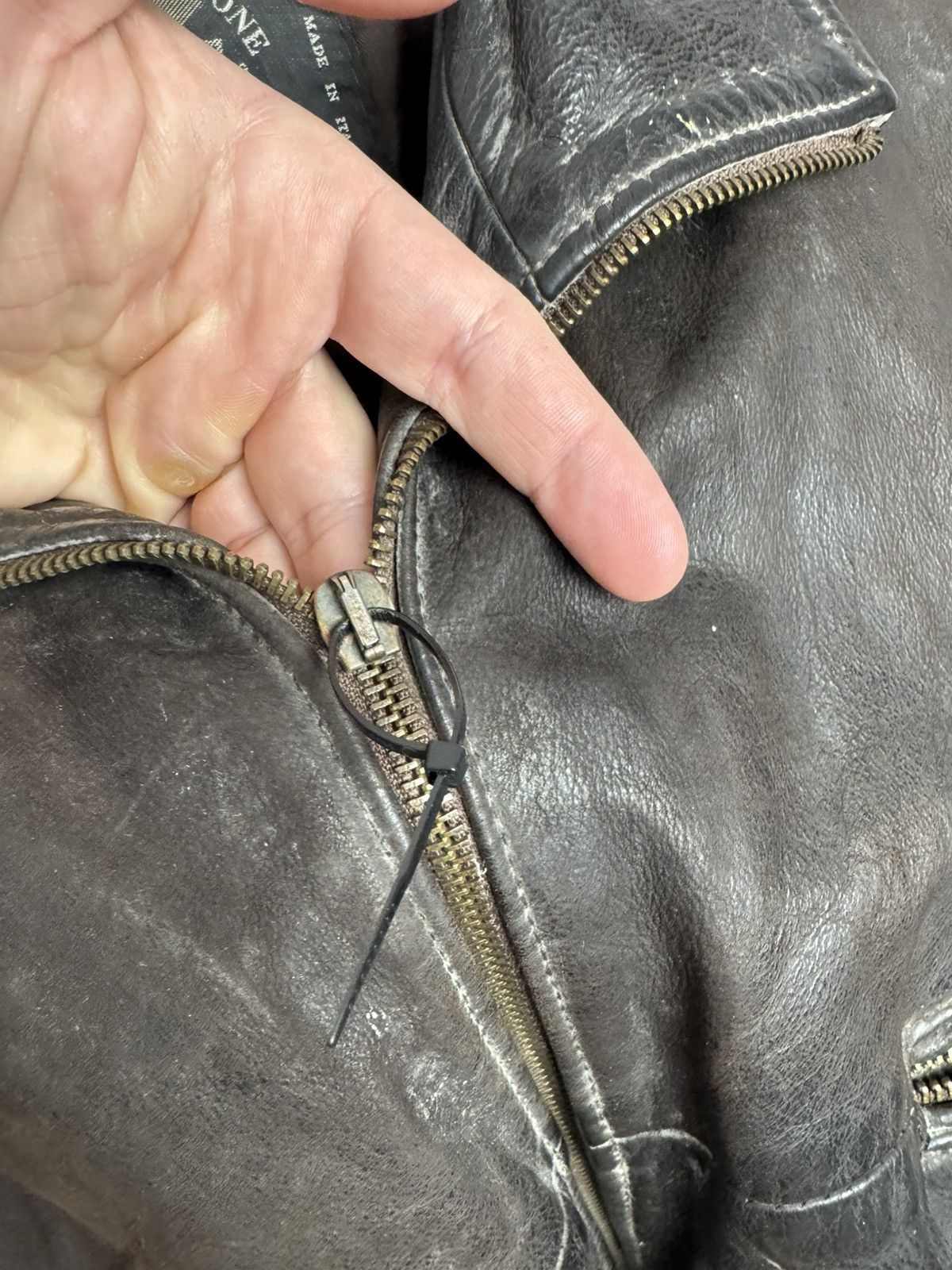 Leather Vintage Heavy Distressed Leather Jacket Brown Zip Biker Men Size US XL / EU 56 / 4 - 7 Thumbnail