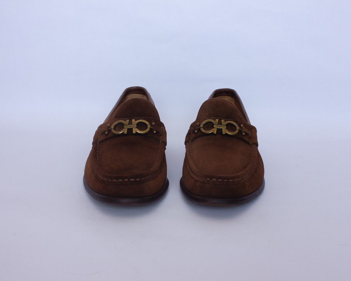Salvatore Ferragamo 850$Ferragamo Moccasin Gancini Testa Di Moro Ornament Suede Size US 9 / EU 42 - 6 Thumbnail