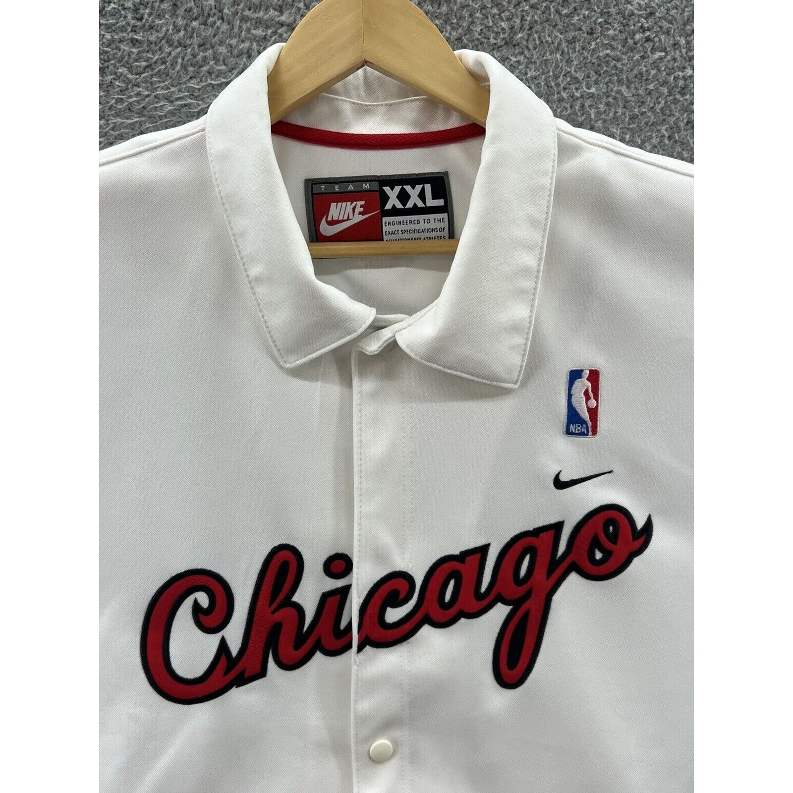 Nike Nike Chicago Bulls Warm Up Jersey Shirt Jordan 84 Retro 2004 Size US XXL / EU 58 / 5 - 5 Thumbnail