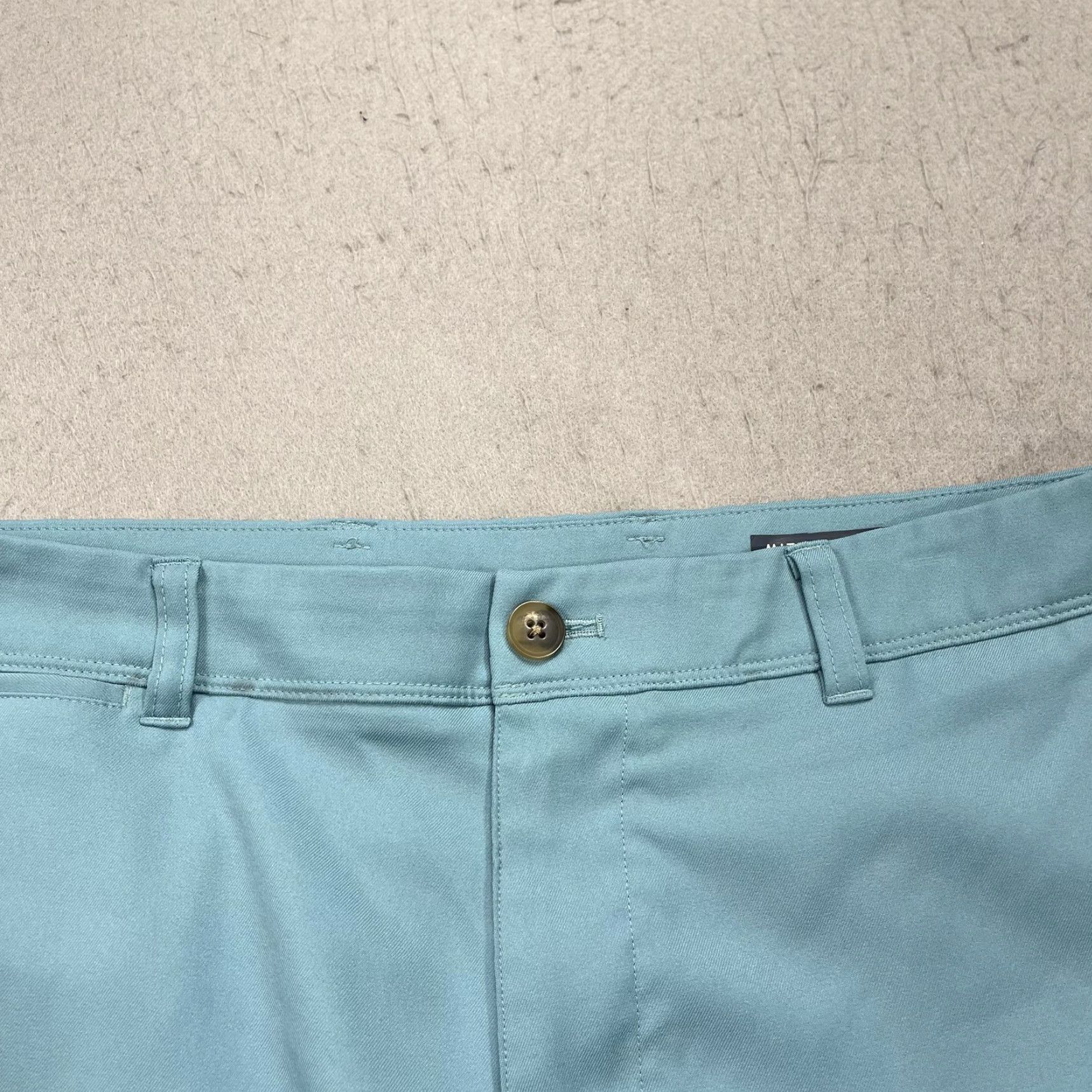 Mizzen+Main Mizzen+Main Baron Short Shorts Mens 36 Blue Baron Short 9 Inseam Chino Polyester Casual Size US 36 / EU 52 - 3 Thumbnail