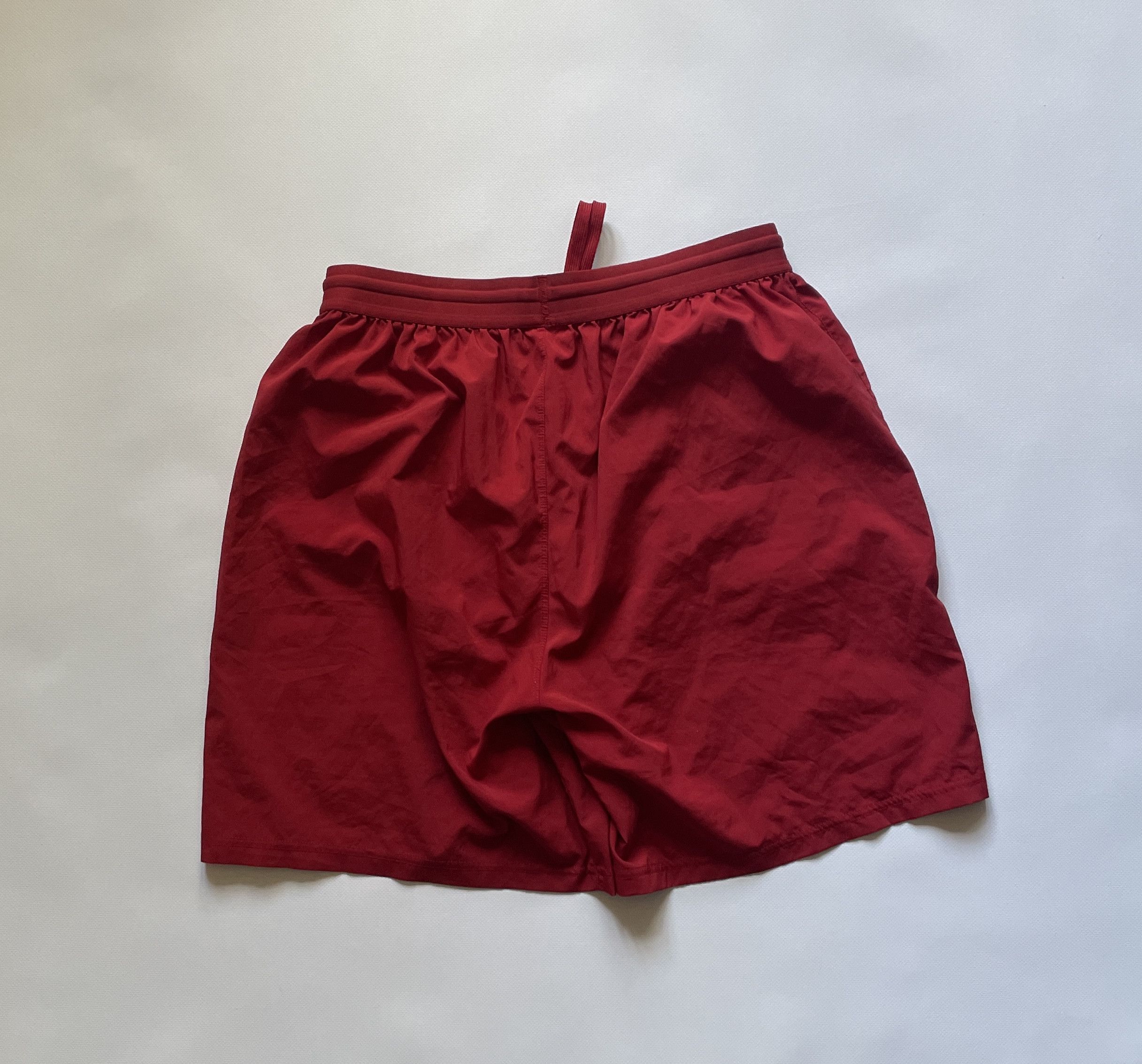 New Balance Liverpool Home 2017 2018 Football Short Soccer Size US 36 / EU 52 - 2 Thumbnail