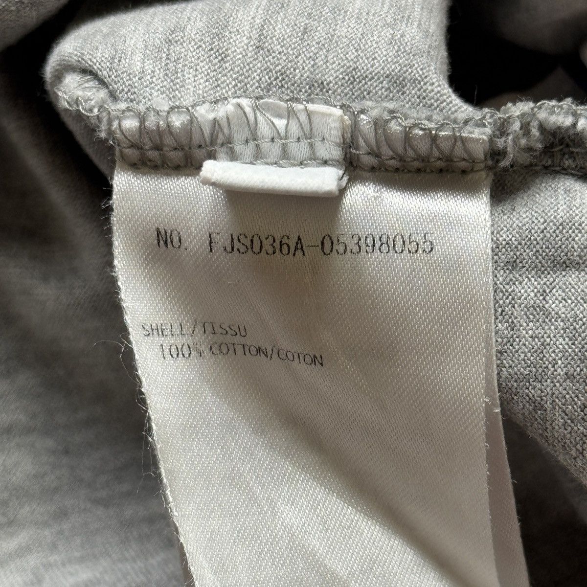 Thom Browne Thom Browne - RWB Grey Side Slit Tshirt Size S / US 4 / IT 40 - 10 Thumbnail