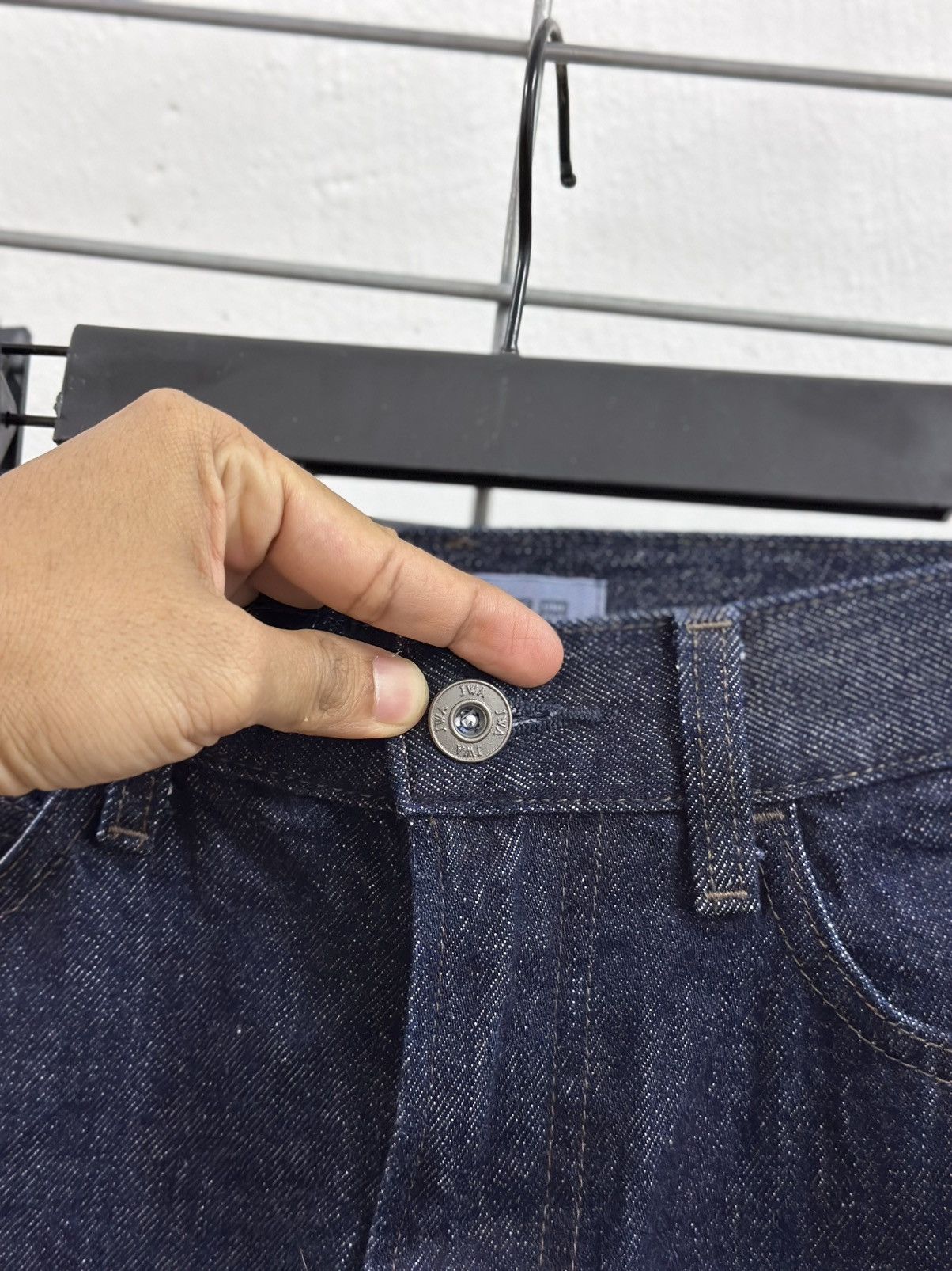 JW Anderson Rare And Beautiful J.W. Anderson Denim Jeans Size US 26 / EU 42 - 5 Thumbnail