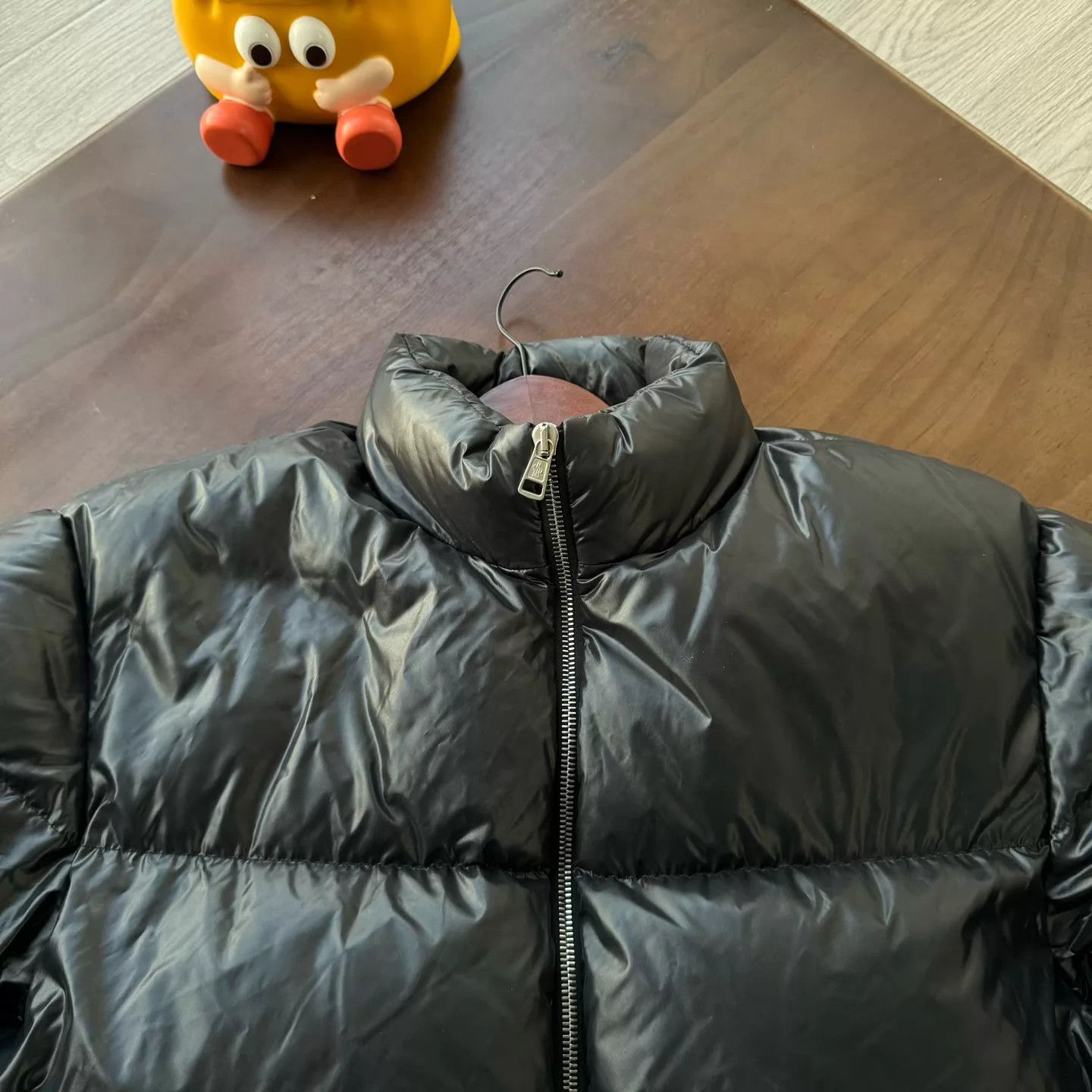 Moncler Moncler black big logo sleeve down jacket size 4 mint Size US XL / EU 56 / 4 - 5 Thumbnail