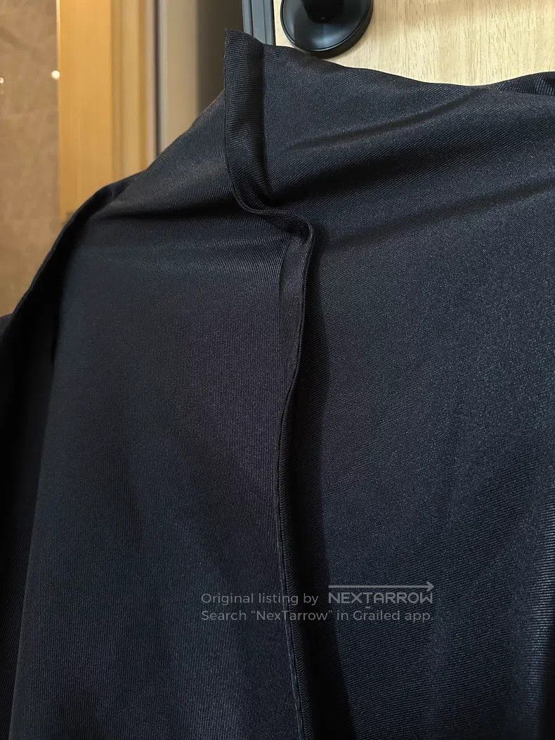 Comme des Garcons Comme Des Garcons Asymmetrical Cloak Jacket Size XS / US 0-2 / IT 36-38 - 7 Thumbnail