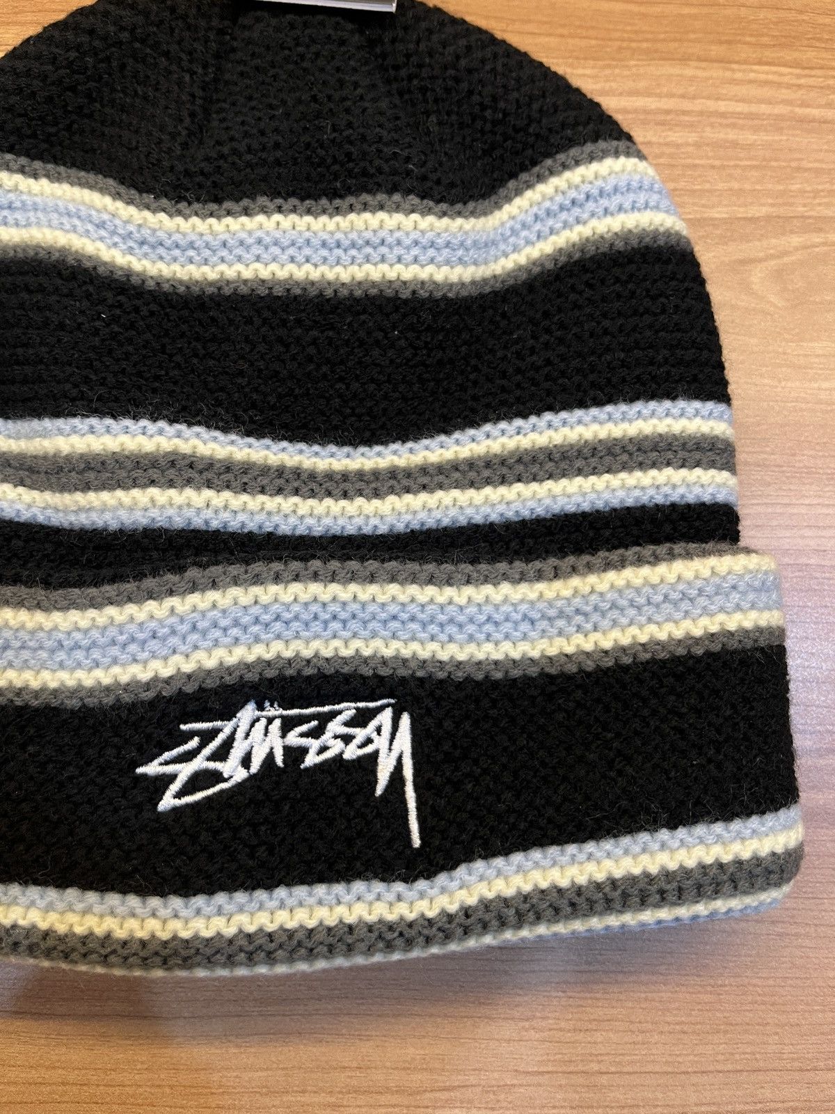 Stussy Stussy Triple Stripe Cuff Beanie Hat Size ONE SIZE - 2 Thumbnail