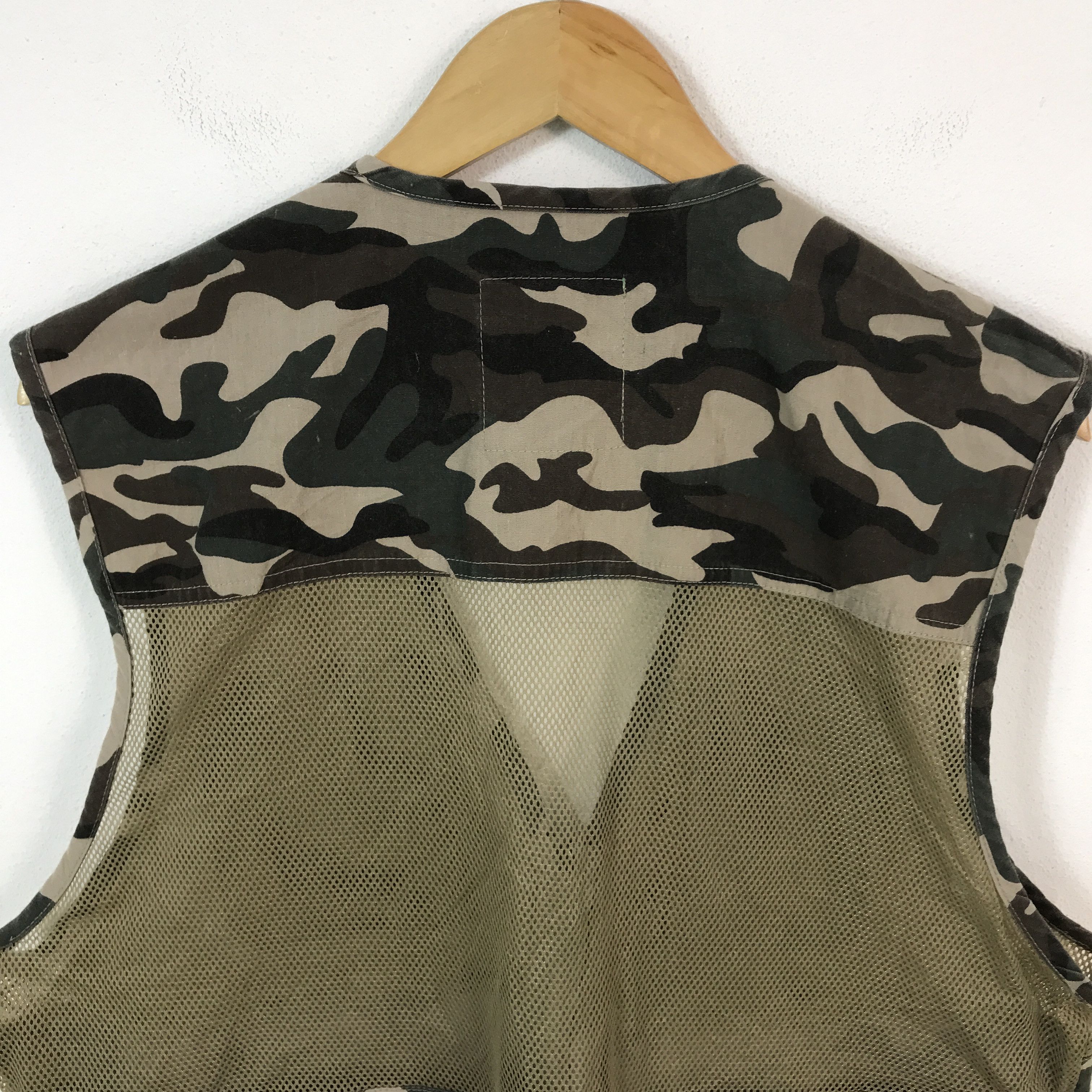 Japanese Brand f&team mountain vest camo design jacket Size US L / EU 52-54 / 3 - 5 Thumbnail