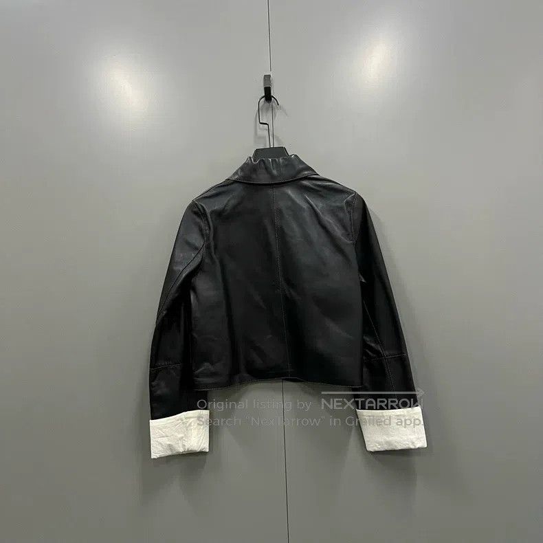 Loewe Loewe Black sheepskin short sleeve jacket Size XS / US 0-2 / IT 36-38 - 2 Thumbnail