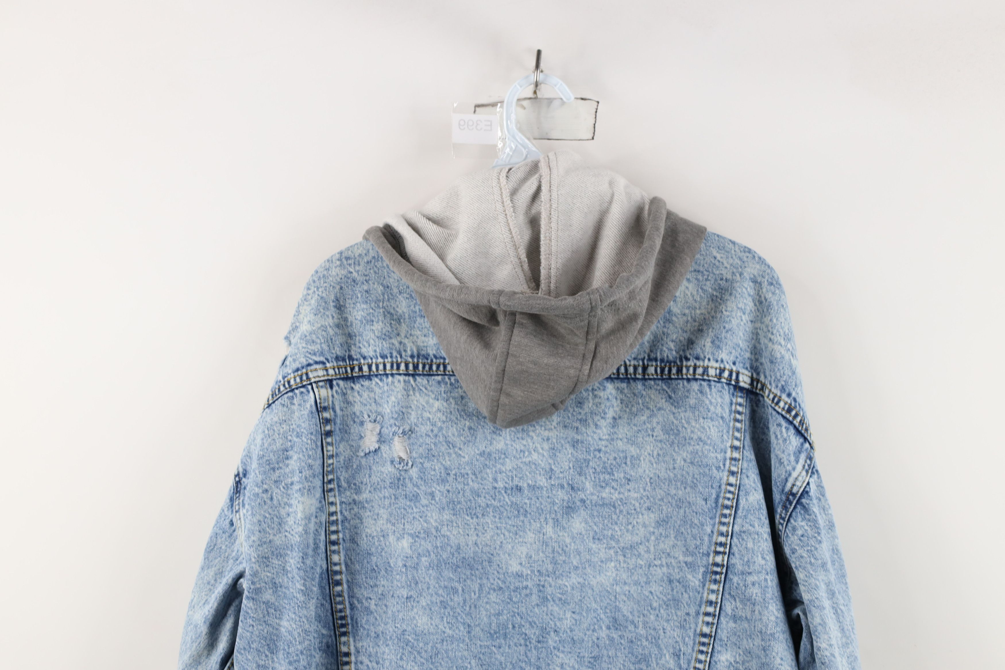 Vintage Buckle BKE Off Cropped Acid Wash Hooded Denim Trucker Jacket Size L / US 10 / IT 46 - 14 Thumbnail