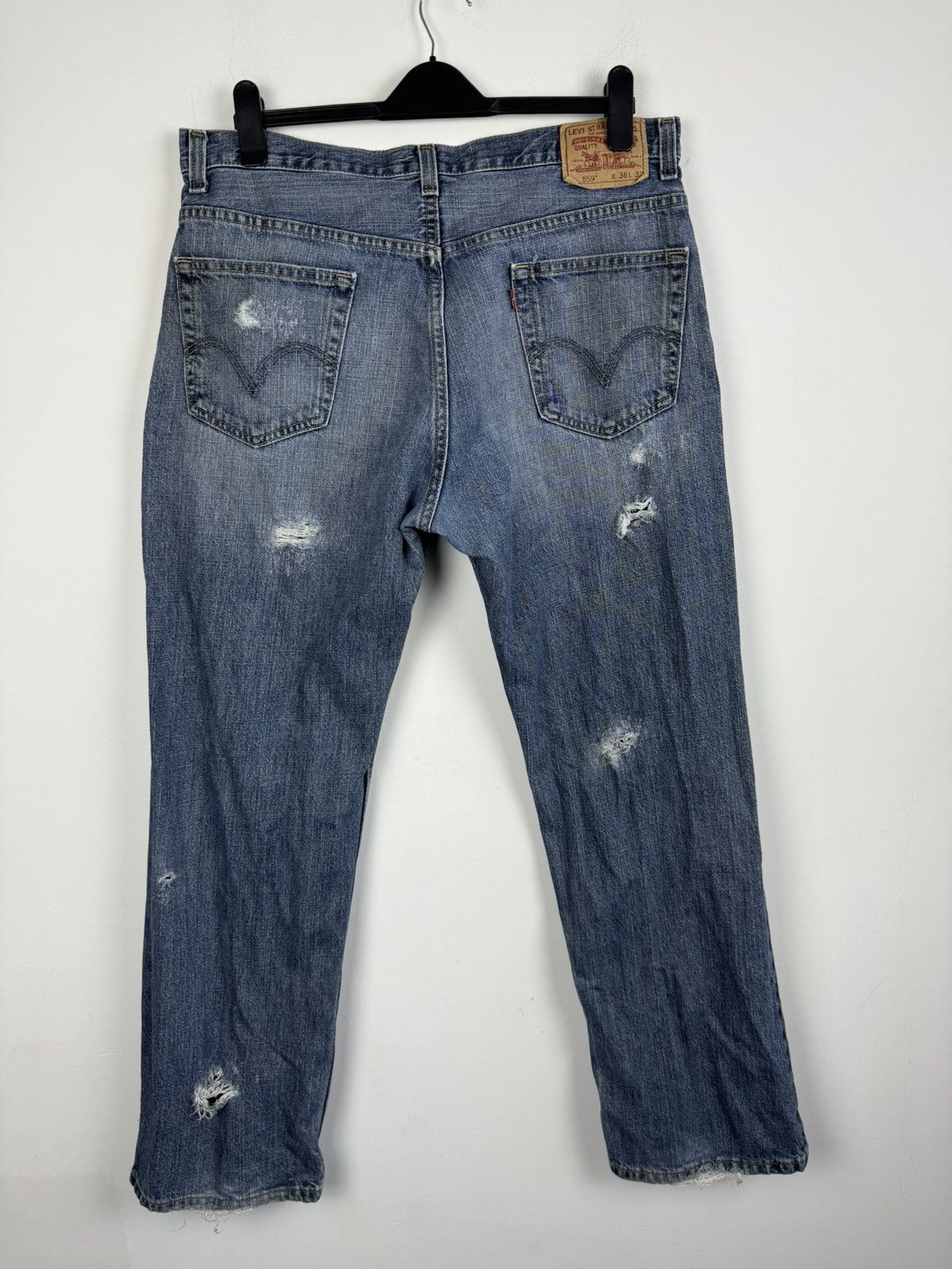 Levi's Vintage Levi’s 559 Made in Mexico Distressed Faded Denim Size US 36 / EU 52 - 2 Thumbnail
