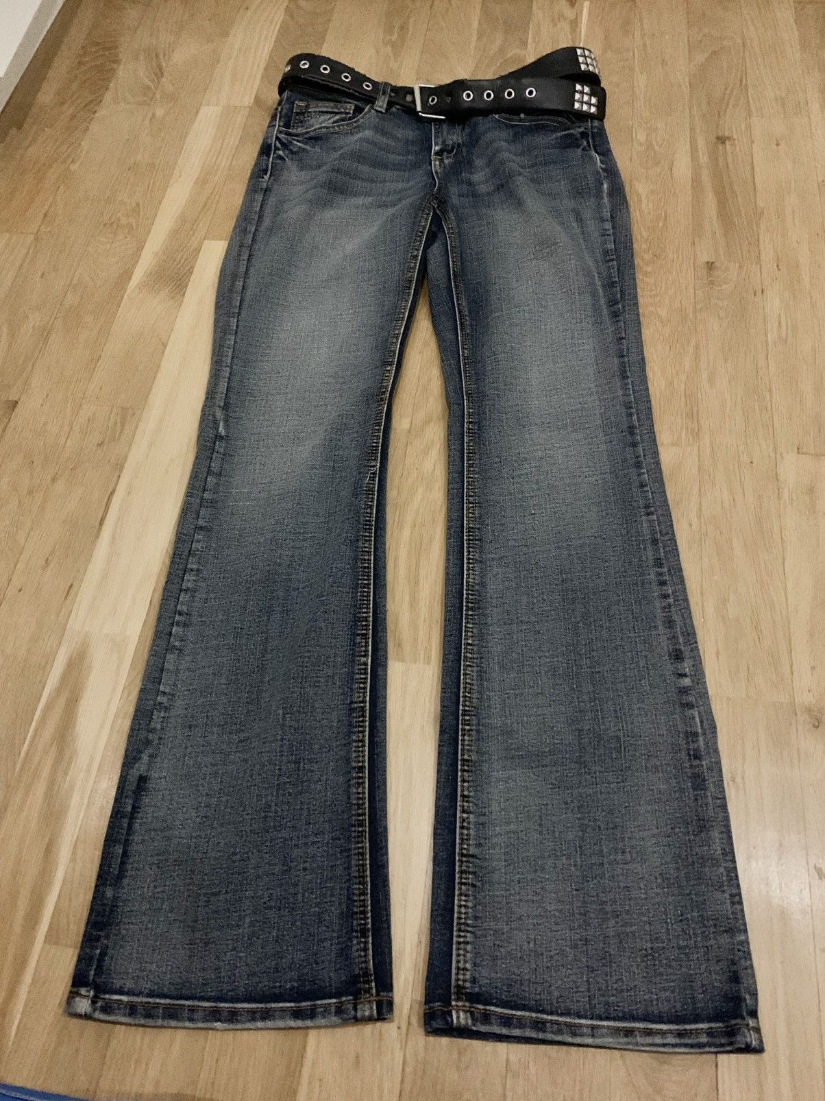 Japanese Brand Vintage washed bootcut denim jeans Size 24" / US 00 / IT 34 - 1 Thumbnail