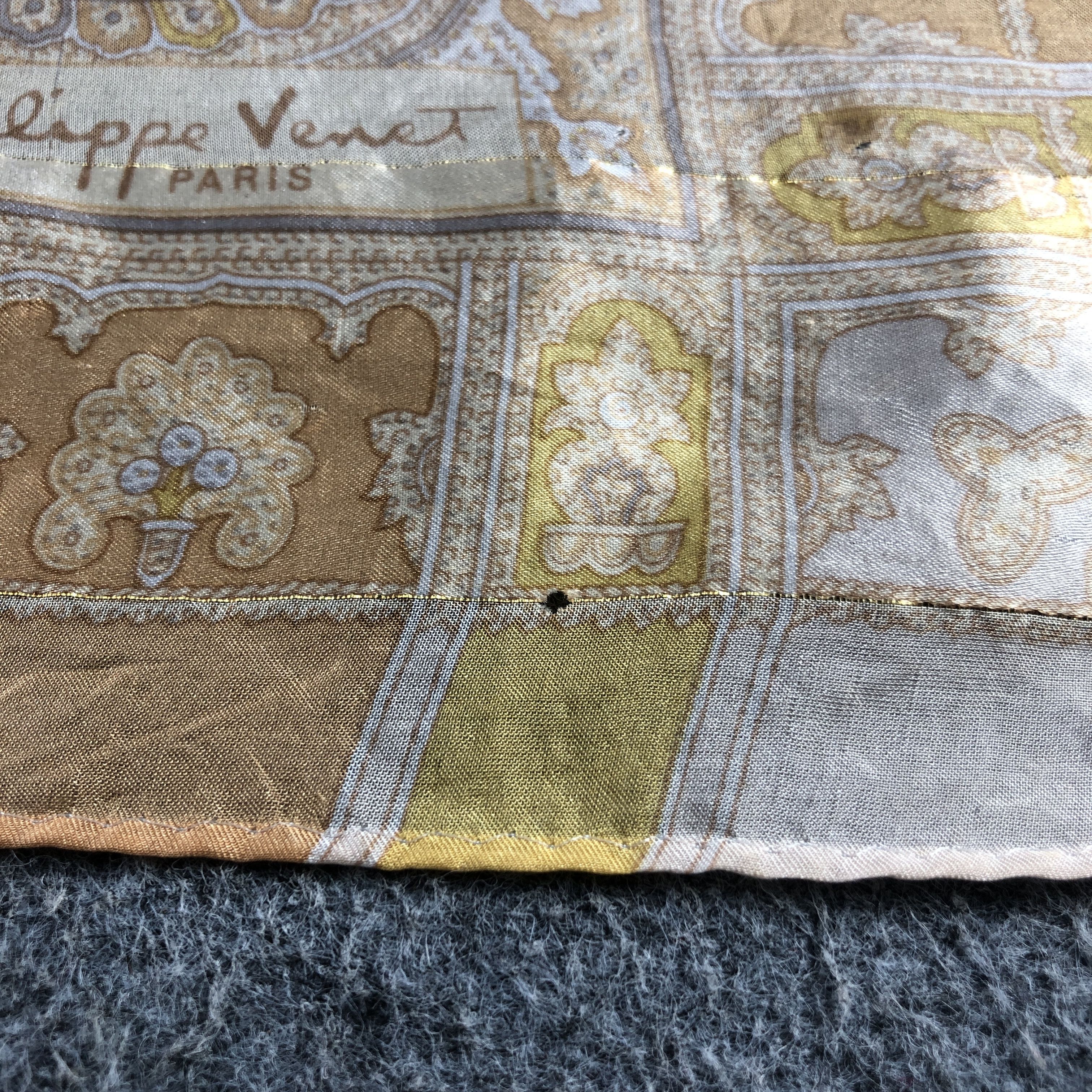 Vintage Philippe V Paisley Silk Scarf M1338 Size ONE SIZE - 5 Thumbnail