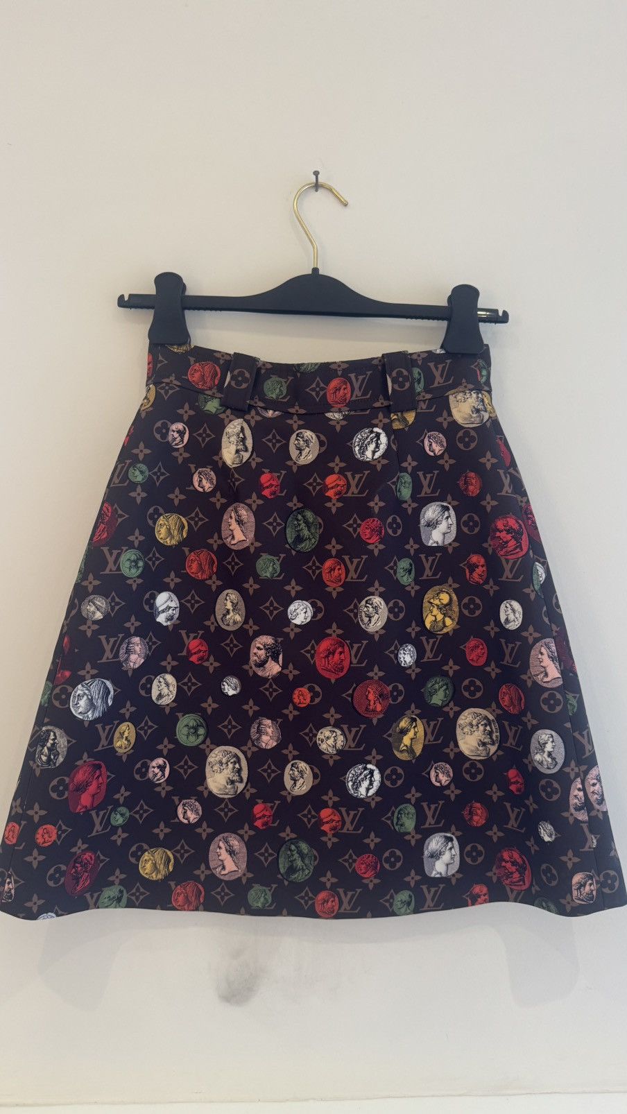 Louis Vuitton Louis Vuitton x Fornasetti Monogram Portrait Printed Skirt Size 25" / US 0 / IT 36 - 4 Thumbnail