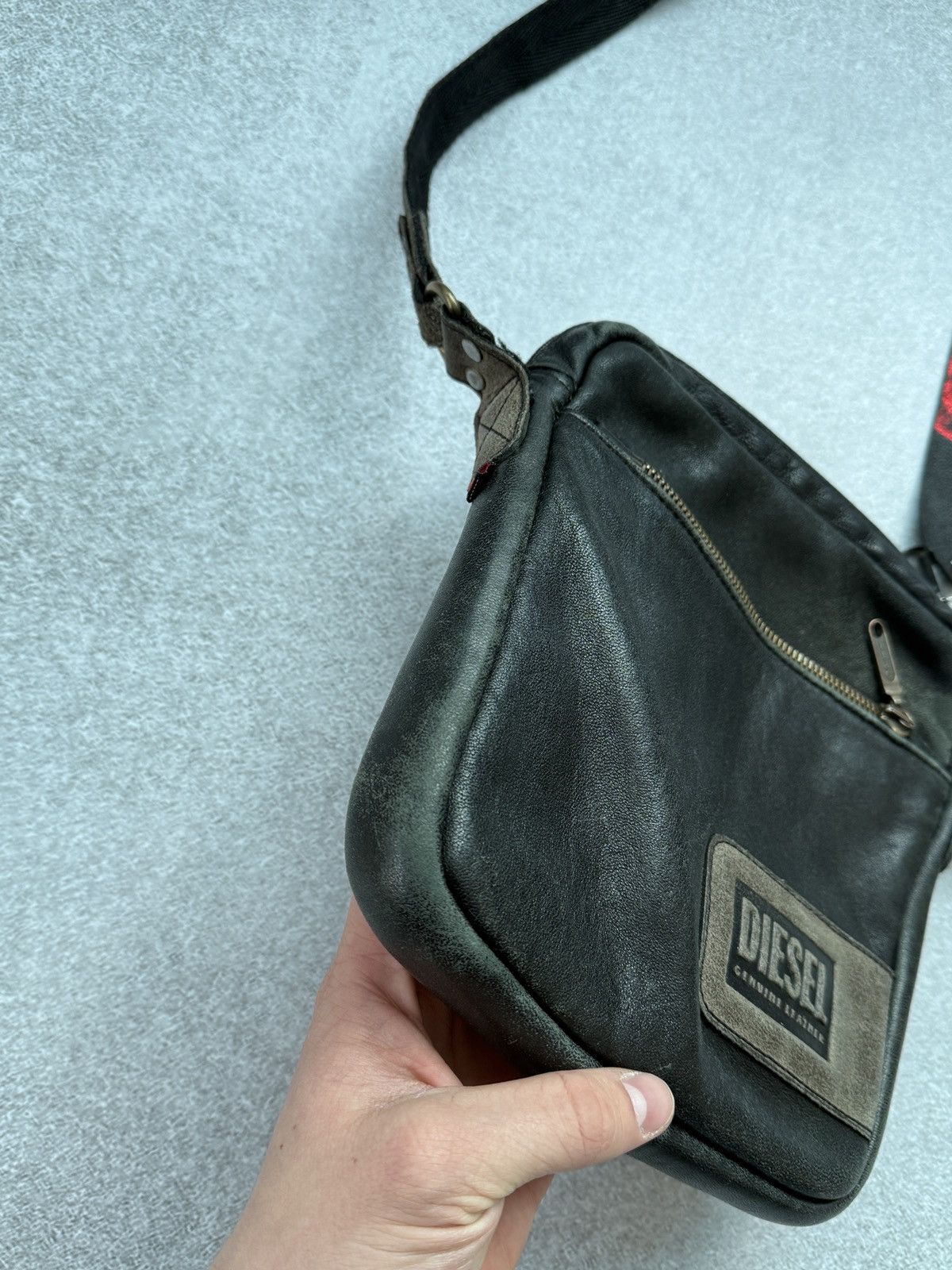 Diesel Vintage Diesel Reversible Messenger Bag Leather Black Men’s Size ONE SIZE - 5 Thumbnail
