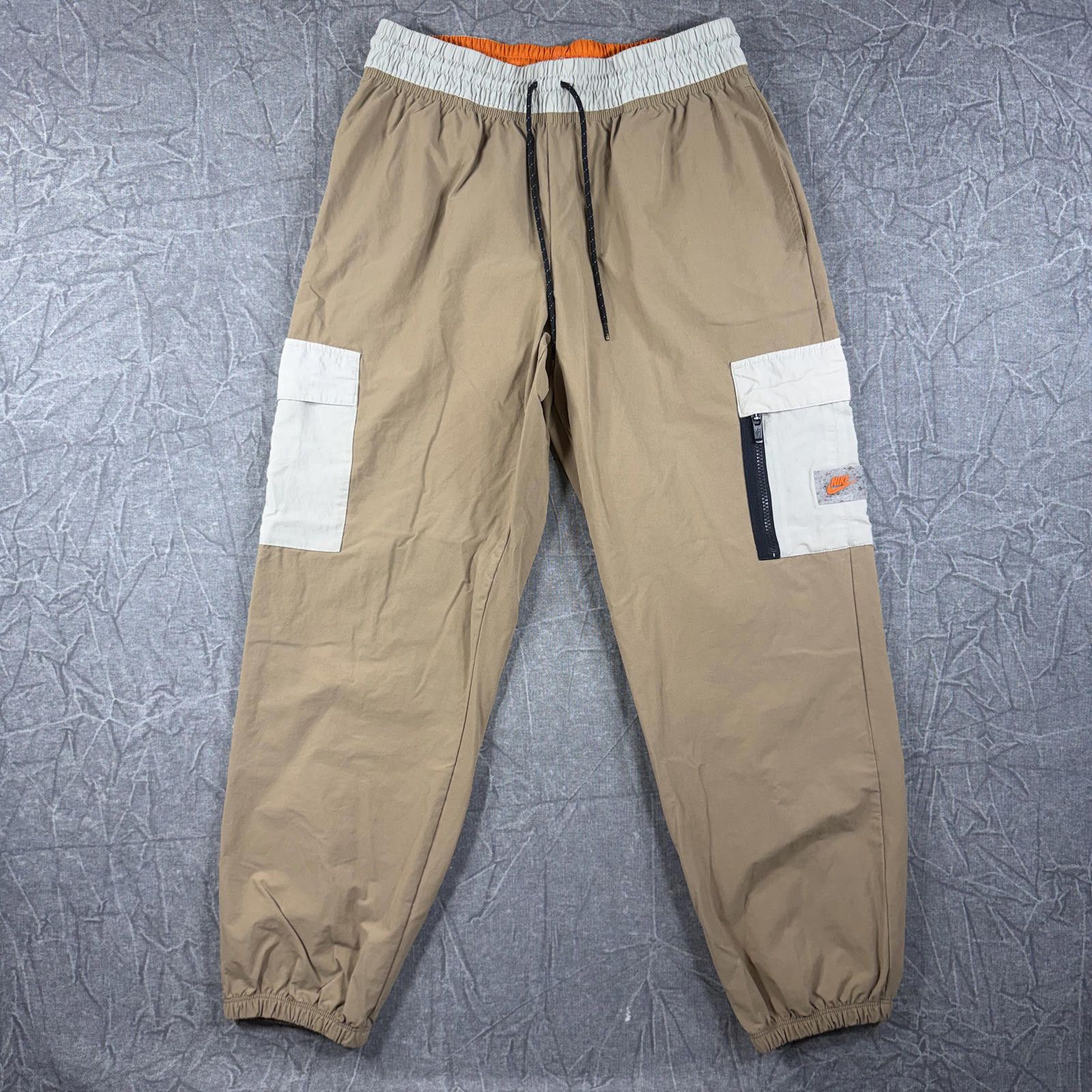 Nike Nike Pants Women's M Tan Cream Sportswear Dri-FIT Cargo Size 32" / US 10 / IT 46 - 3 Thumbnail