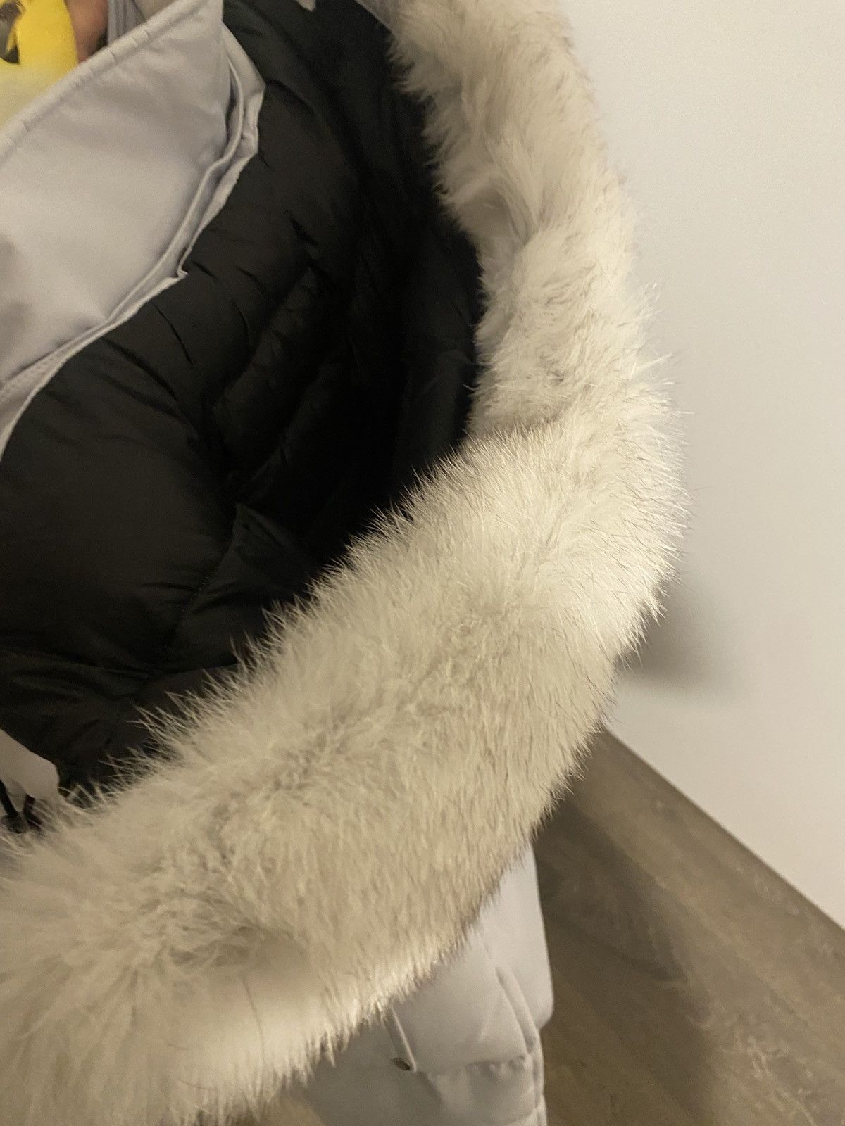 Moose Knuckles Moose knuckles white parka Size US M / EU 48-50 / 2 - 7 Thumbnail