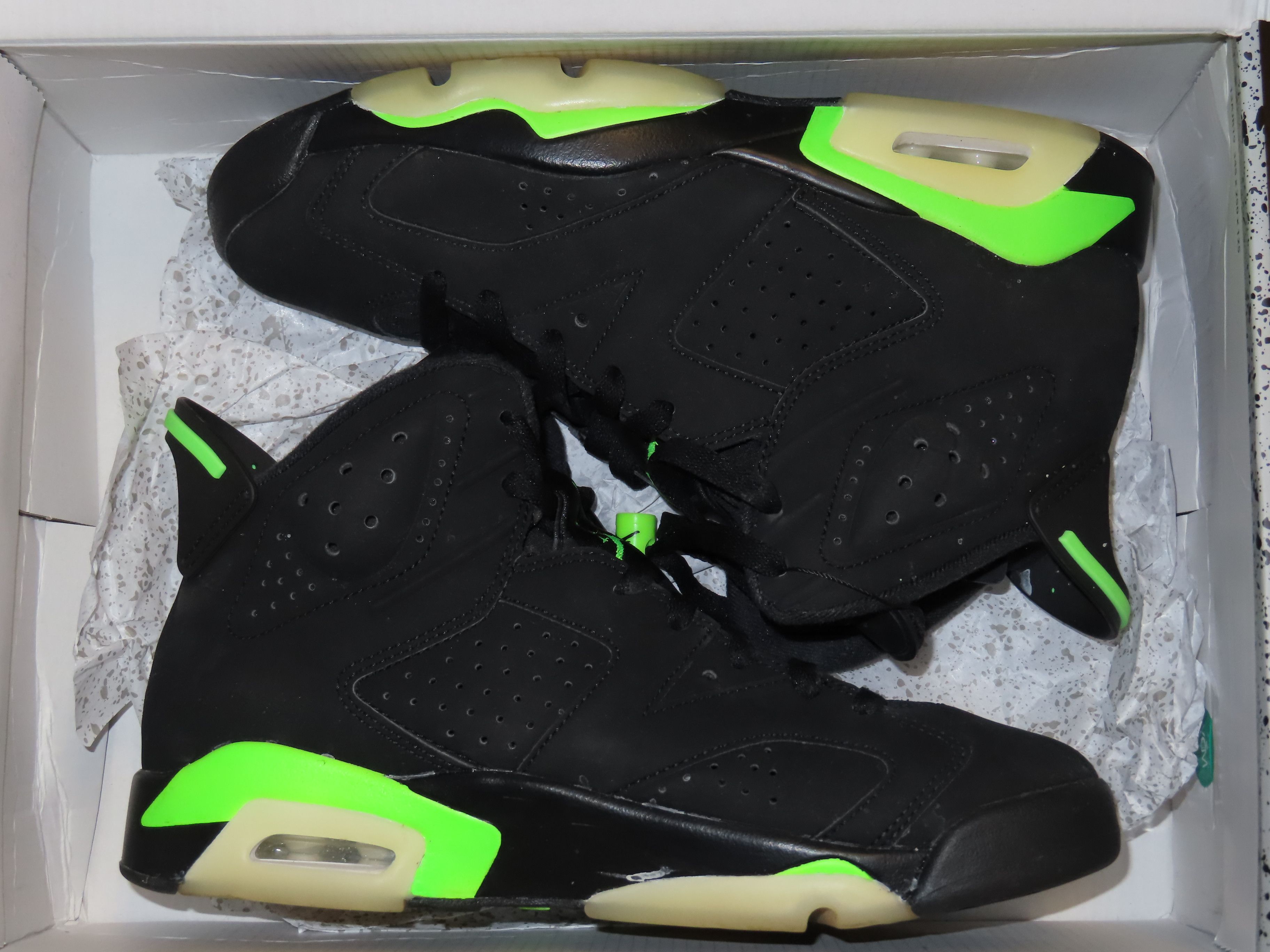 Jordan Brand Jordan 6 Retro Electric Green Size US 8 / EU 41 - 3 Thumbnail