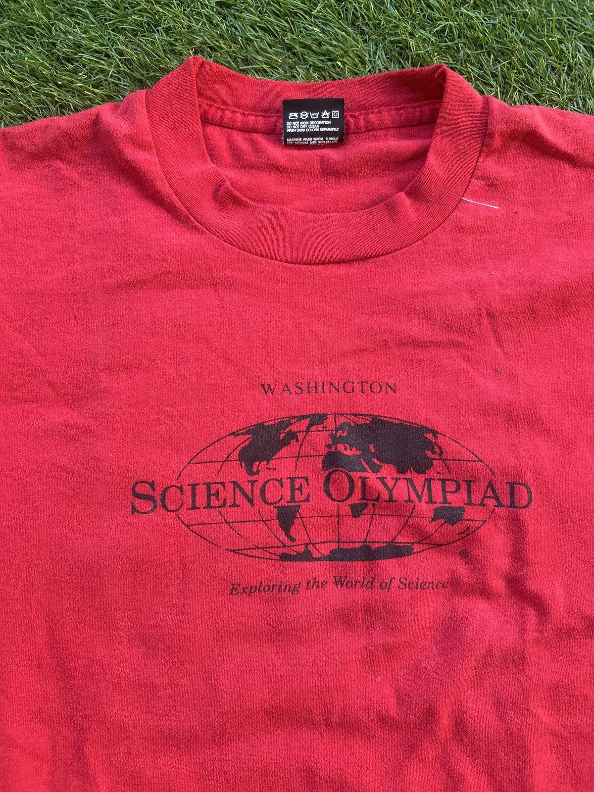 Vintage Vintage 90s Science Olympiad T Shirt Size US L / EU 52-54 / 3 - 2 Thumbnail