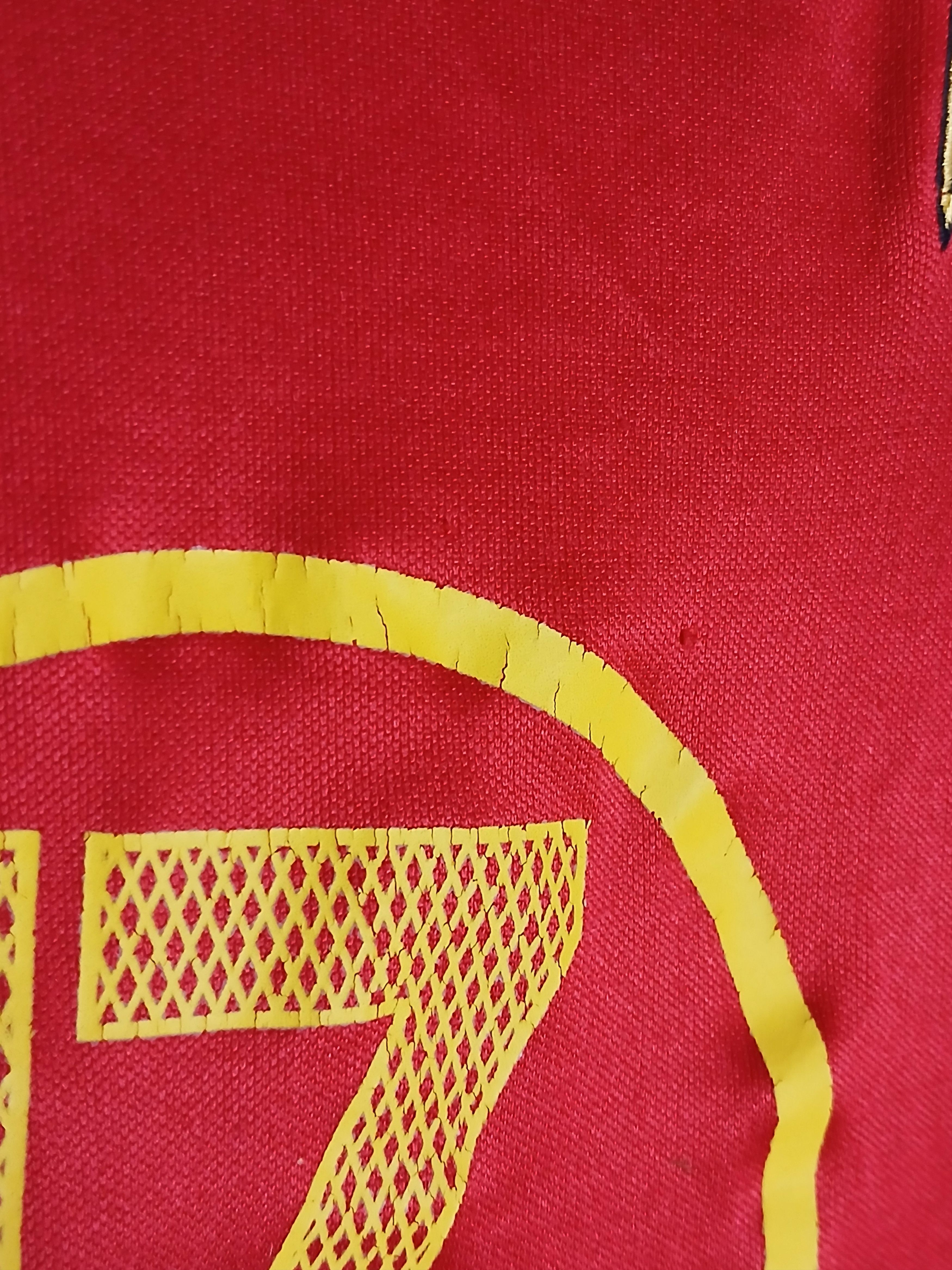 Other Portugal Football Team 2004/2006 Home Ronaldo Jerse Size US M / EU 48-50 / 2 - 5 Thumbnail