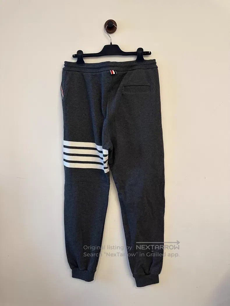 Thom Browne Thom Browne size 5 Dark Grey Knit Sweatpants Size US 30 / EU 46 - 2 Thumbnail