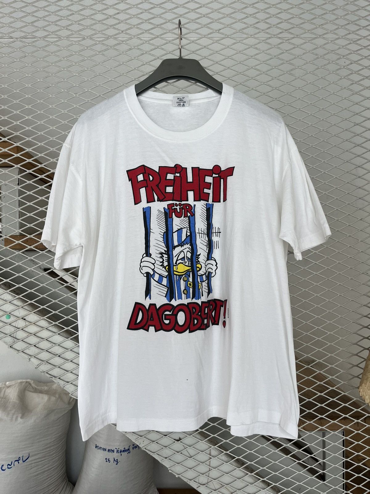 Vintage Vintage FREIHEIT FUR DAGOERT ! 90’s by Domani T-shirt Size US XL / EU 56 / 4 - 2 Thumbnail