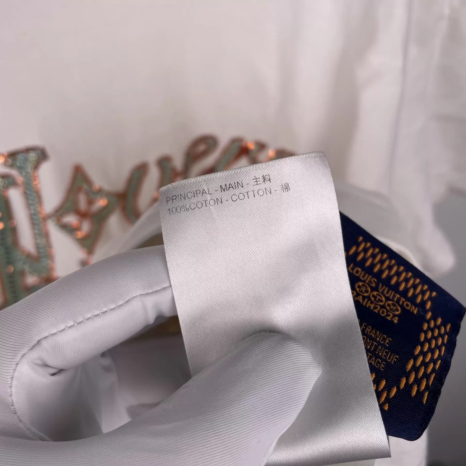 Louis Vuitton LV Knit Men's Short Sleeve Size US S / EU 44-46 / 1 - 8 Thumbnail