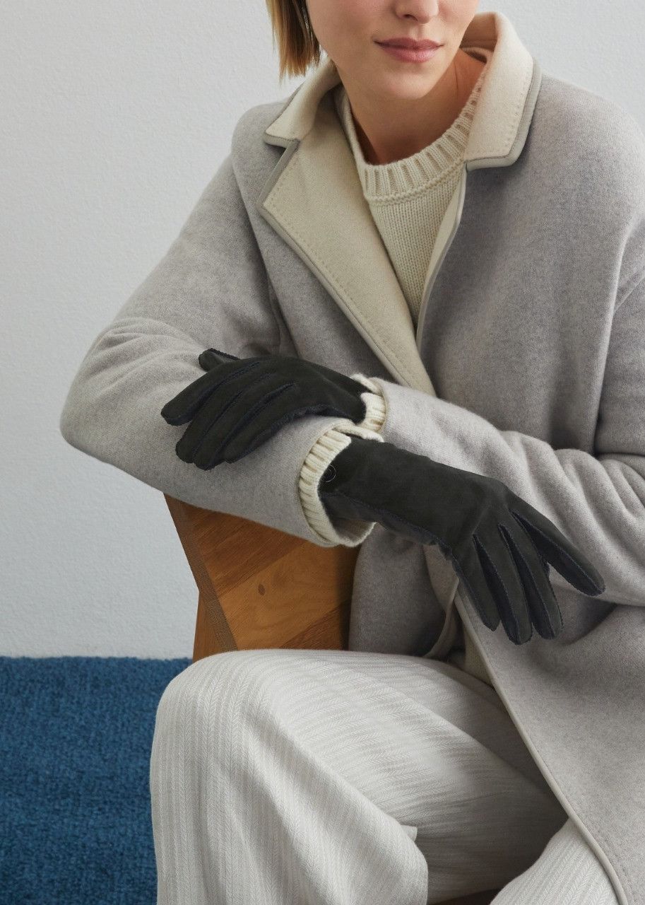 Loro Piana o1srvl11e0624 Size: OS FAF8575 Jacqueline Gloves in Green Size ONE SIZE - 3 Thumbnail
