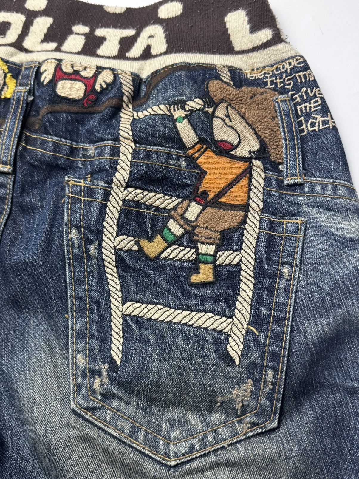 Beauty Beast ❤️SOLD❤️Yoshitomo Nara Lolita Exotic Vintage Denim Jeans Size US 30 / EU 46 - 6 Thumbnail