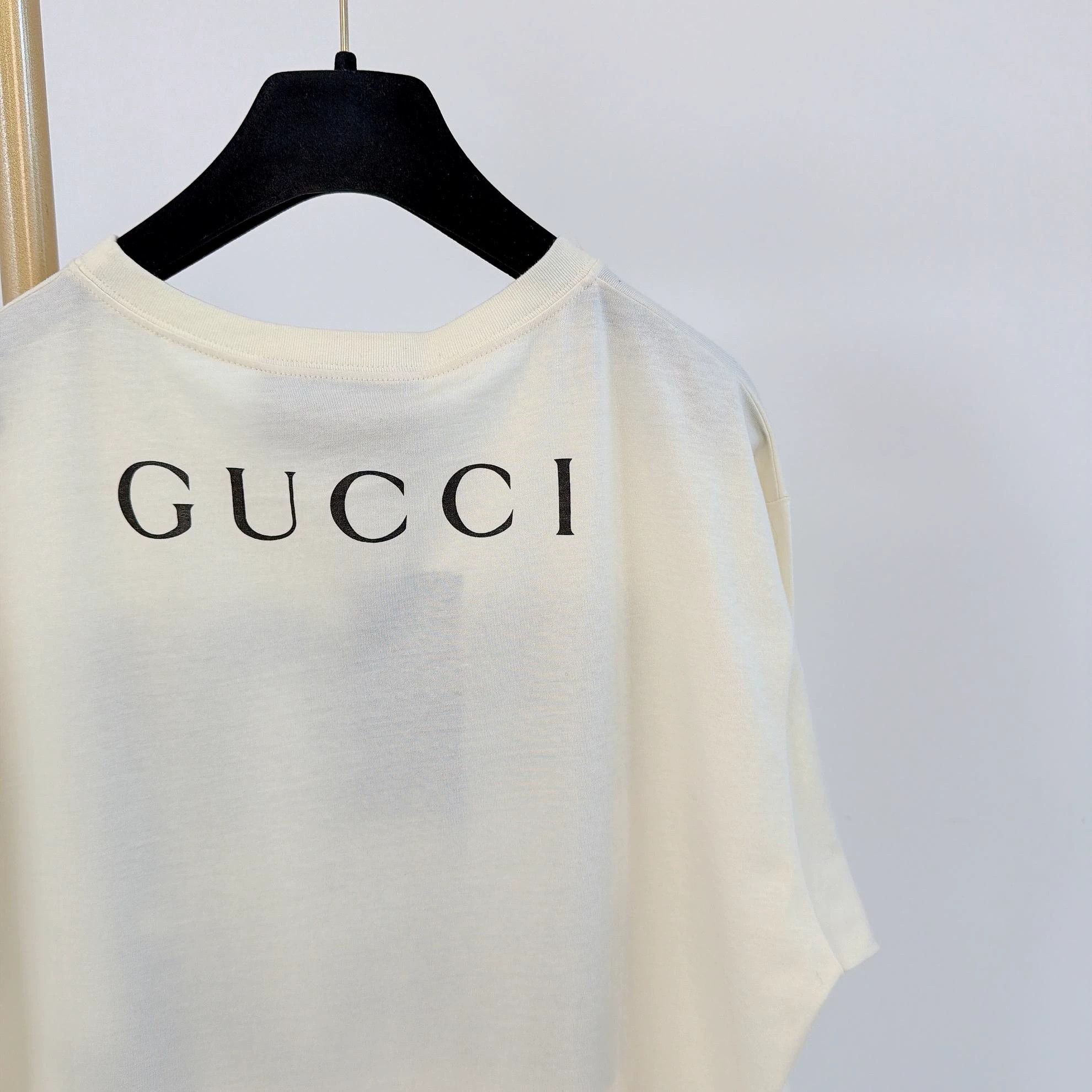 Gucci Gucci Beige Logo Tee M With Tags 5424 Size US M / EU 48-50 / 2 - 6 Thumbnail