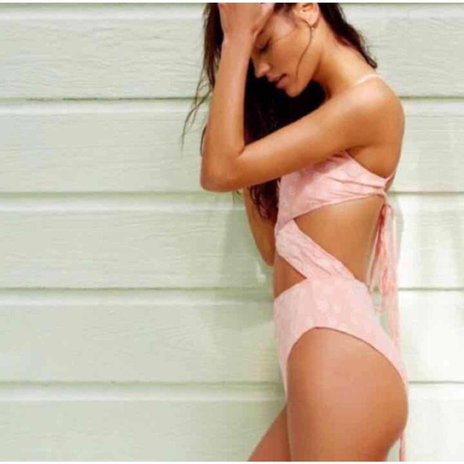 For Love & Lemons For Love & Lemons Jardine Swimsuit Embroidered Floral $168 S Size S / US 4 / IT 40 - 3 Thumbnail