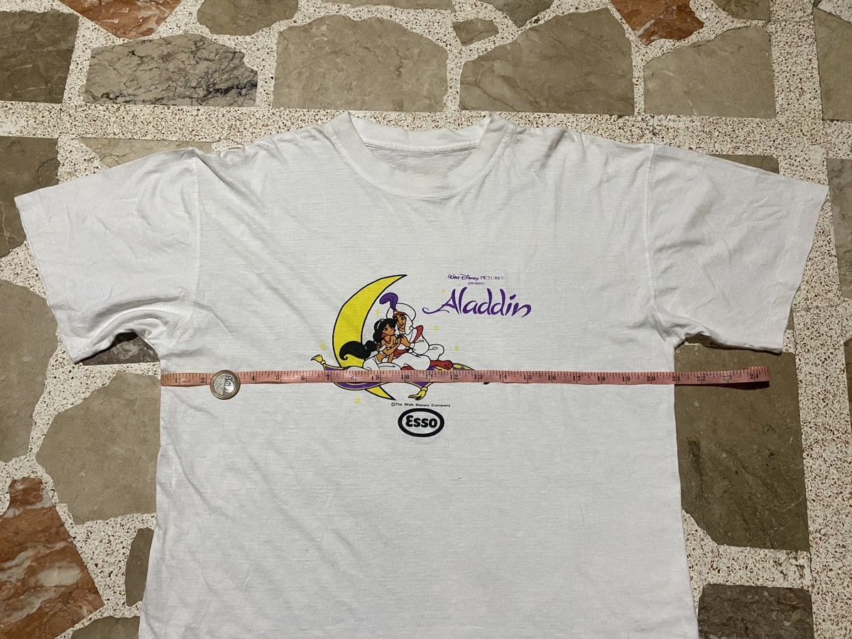 Vintage 90s Walt Disney Aladdin Esso Novelty Tee Size US M / EU 48-50 / 2 - 3 Thumbnail