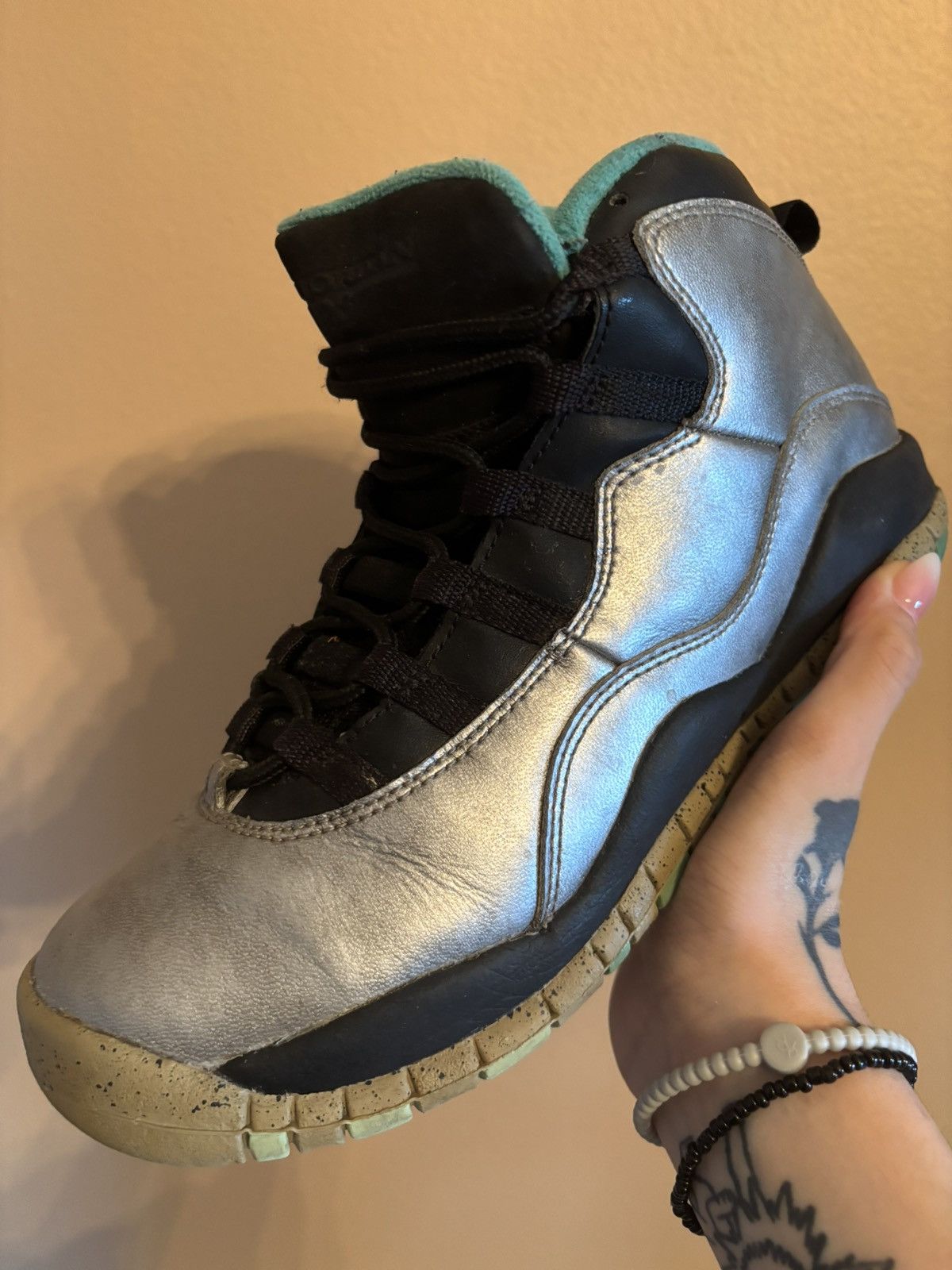 Jordan Brand Air Jordan 10 Retro BG 'Lady Liberty' Size US 6 / EU 39 - 1 Thumbnail
