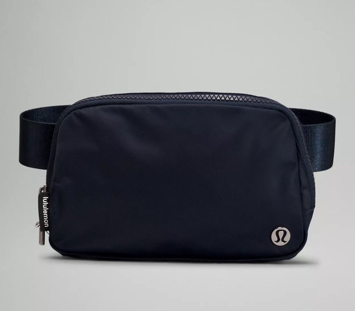 Lululemon Lululemon Belt Bag Size ONE SIZE - 1 Thumbnail