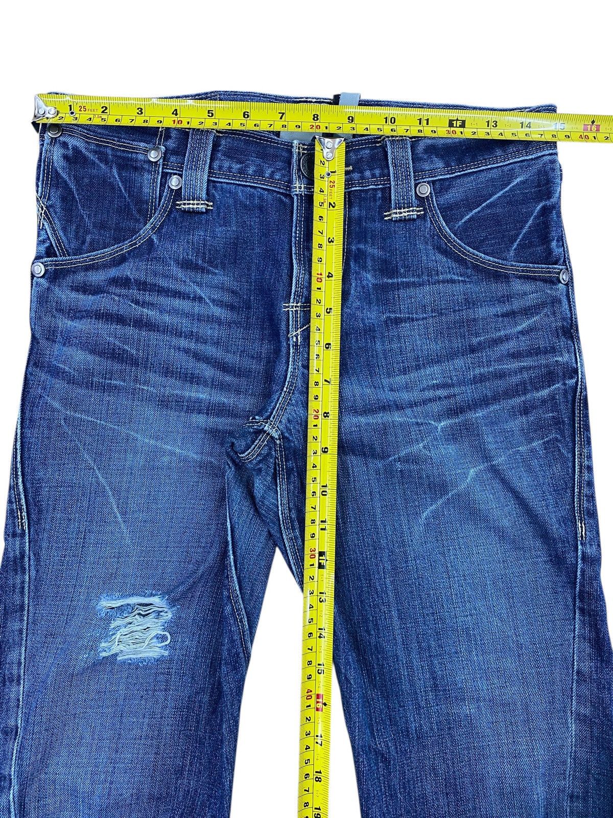 Levi's Levi’s Blue Wash Ripped Whiskered Style Skinny Jeans Size US 30 / EU 46 - 6 Thumbnail