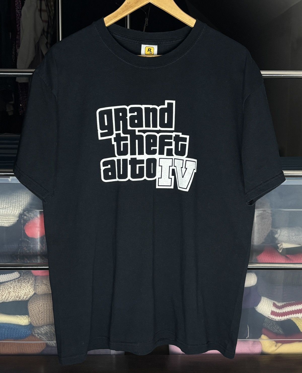 Rockstar Games Grand Theft Auto 4 Vintage GTA Rockstar Games Tee T-shirt Size US L / EU 52-54 / 3 - 1 Thumbnail