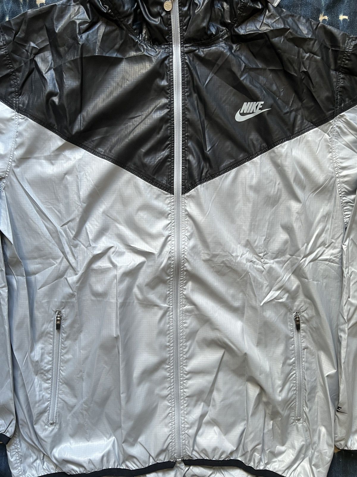 Nike Nike Japan Archive Windrunner Running Jacket Size US L / EU 52-54 / 3 - 4 Thumbnail